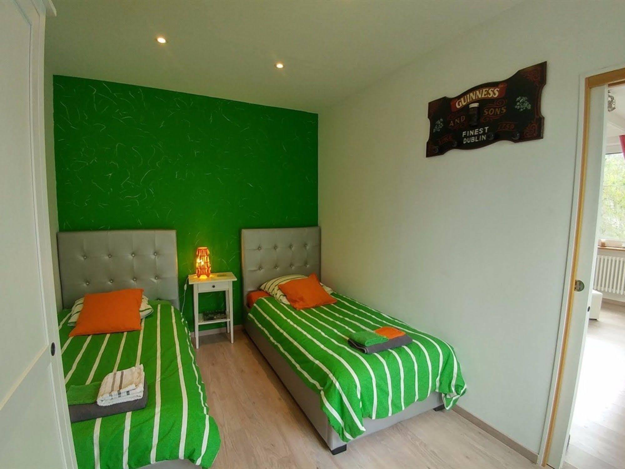 Chemin Des Vignerons Villa Мец Екстериор снимка